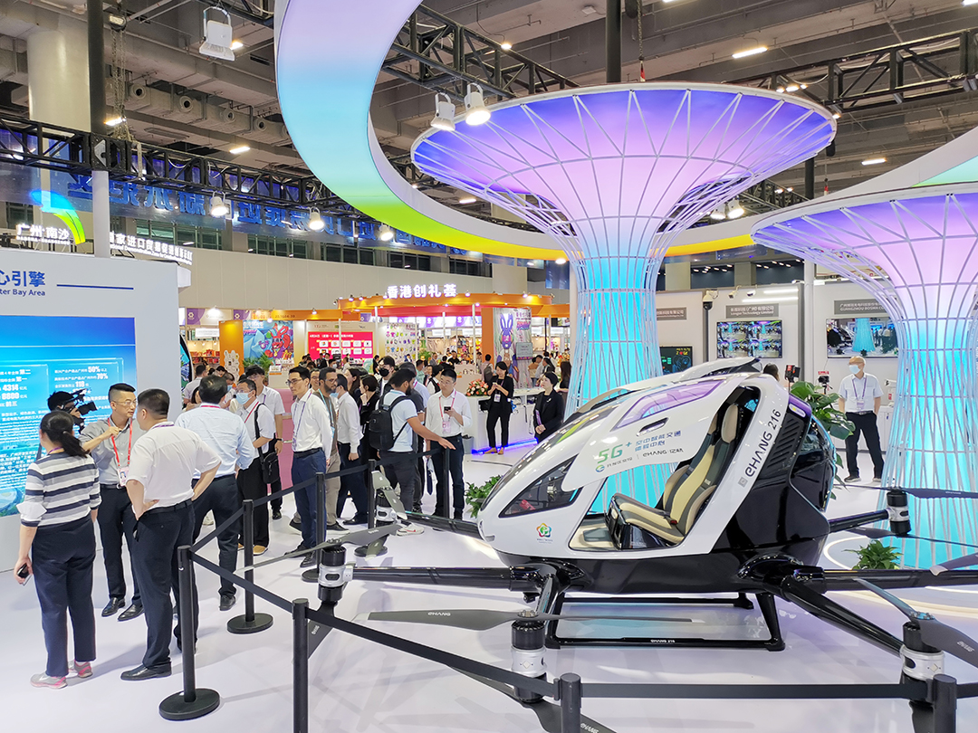 在史上規(guī)模最大的第133屆中國(guó)進(jìn)出口商品交易會(huì)上，長(zhǎng)視科技與黃埔區(qū)新一代信息技術(shù)企業(yè)聯(lián)合展出，展位位于D區(qū)20.1館G42-71，此次廣交會(huì)展覽...